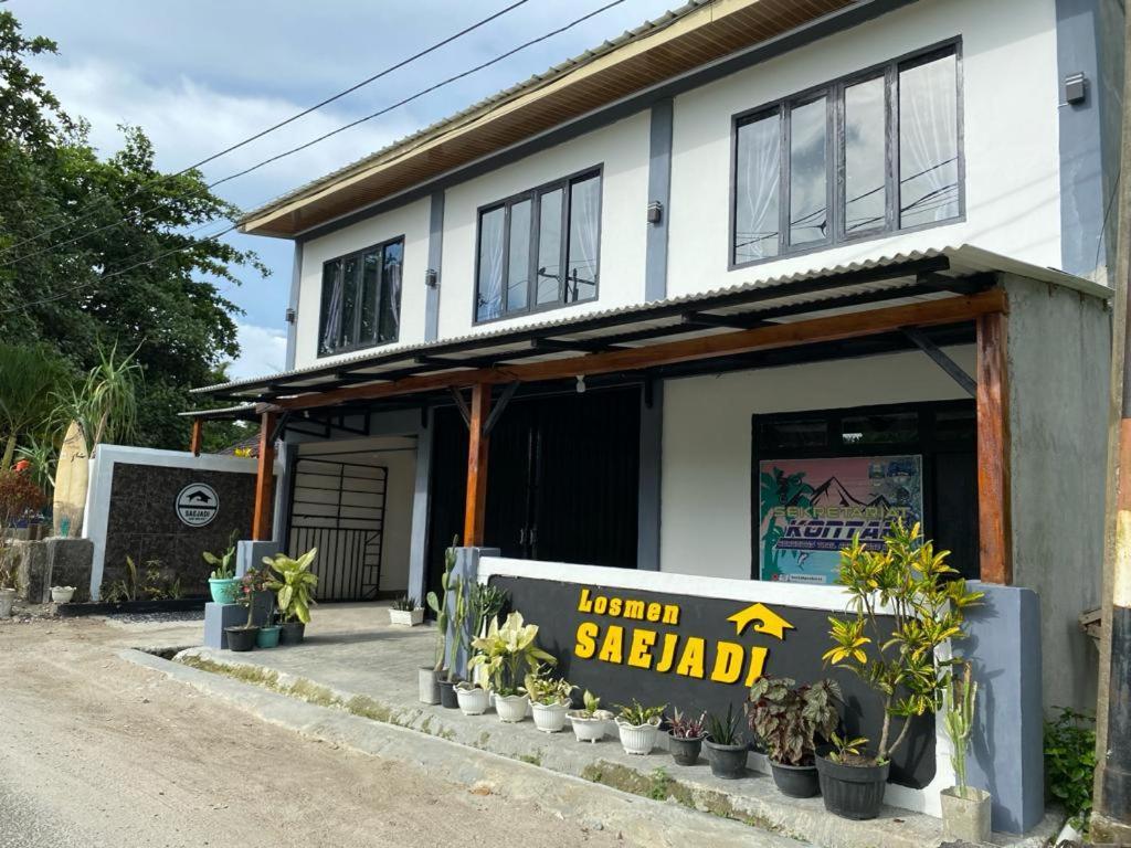 Krui Saejadi Surf And Stay Luaran gambar